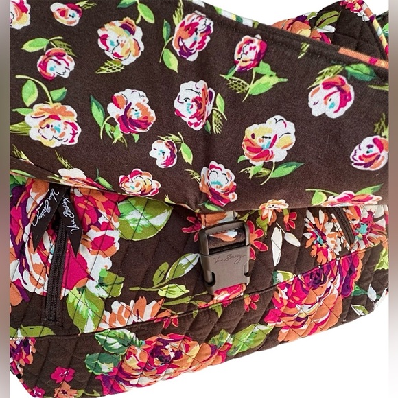 VERA BRADLEY……….Floral Quilted Cross Body Messenger Bag.  Preloved - Picture 5 of 11